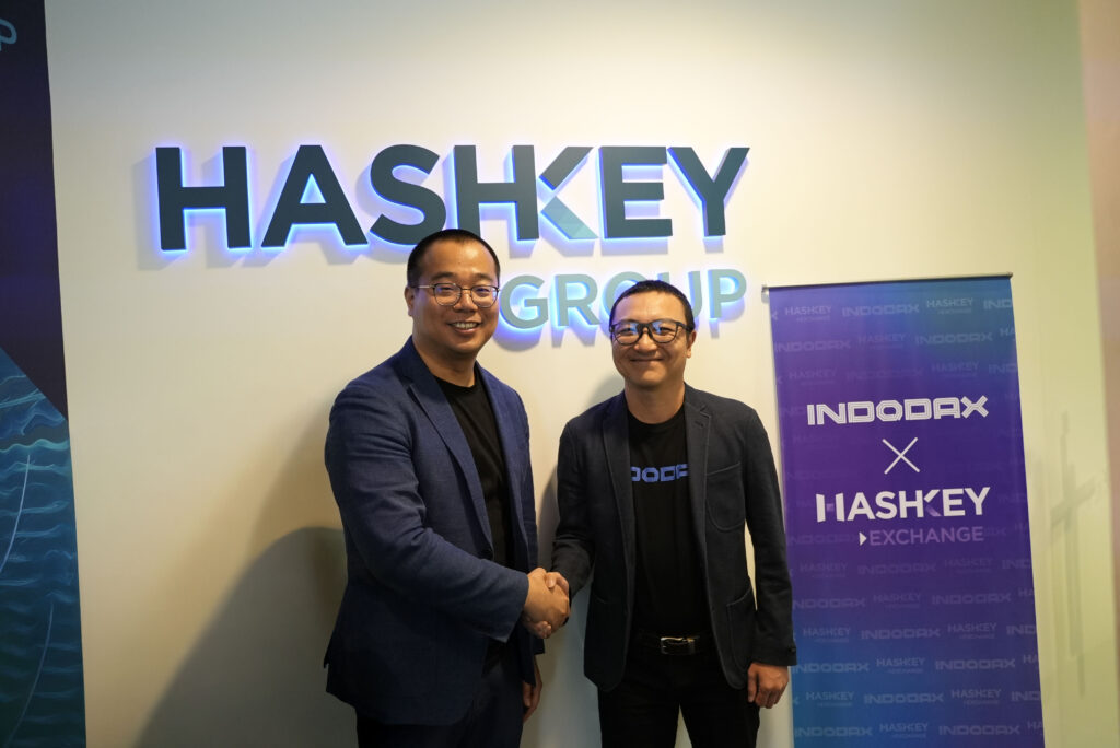 CEO HashKey Exchange BG, Haiyang Ru dan CEO INDODAX, William Sutanto | Sumber Gambar: Tim Dokumentasi HashKey